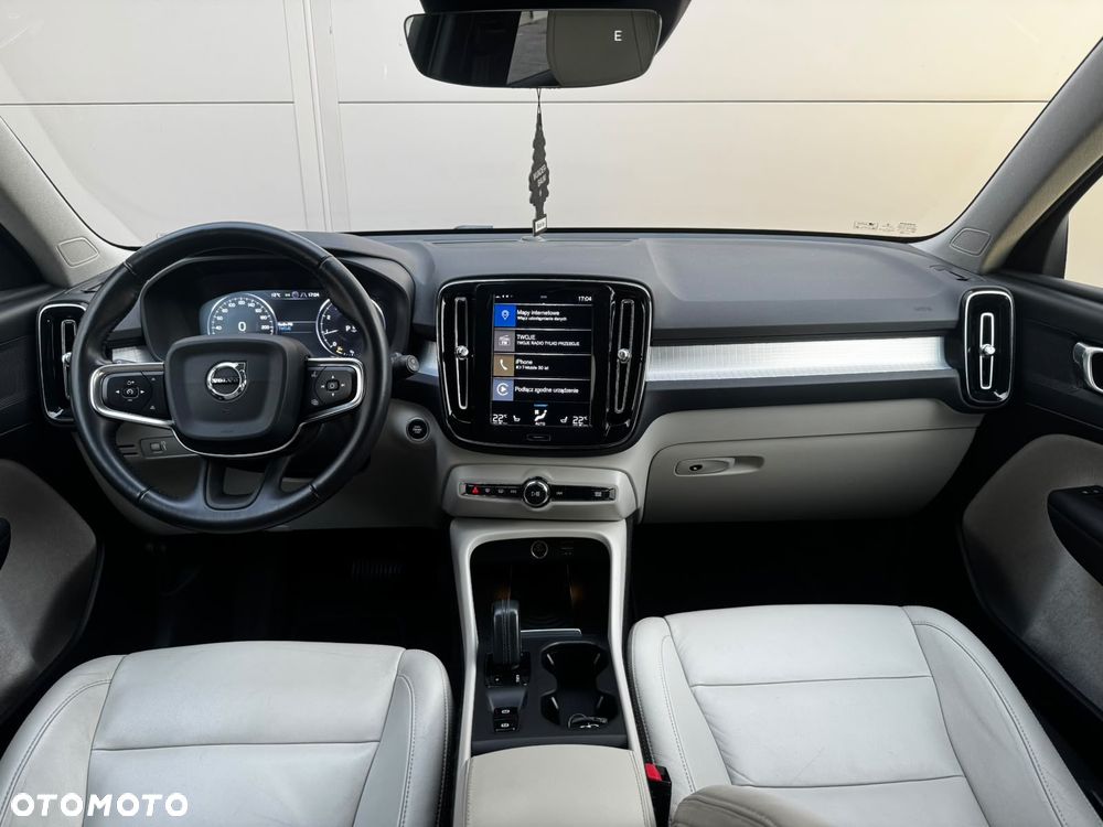 Volvo XC 40 T5 AWD Momentum - 13