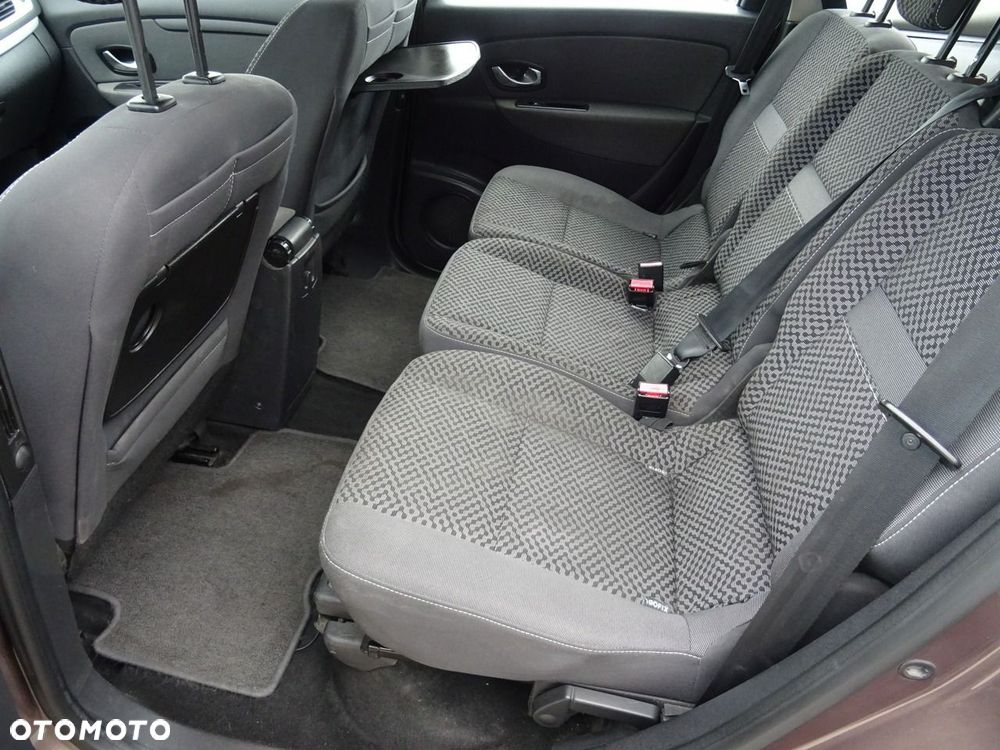 Renault Scenic - 11