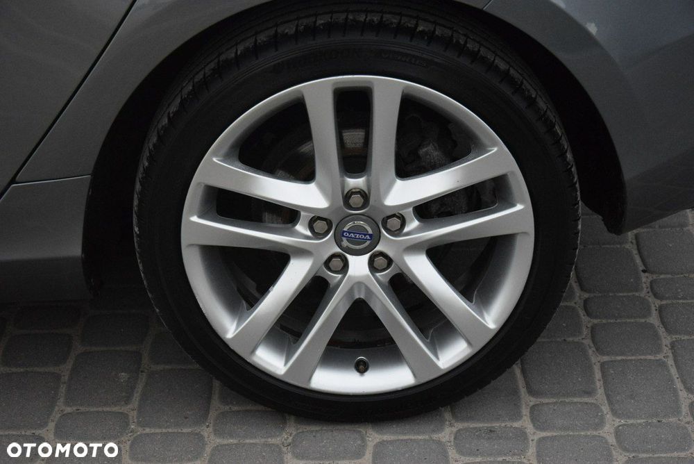 Volvo V40 D4 RDesign - 13
