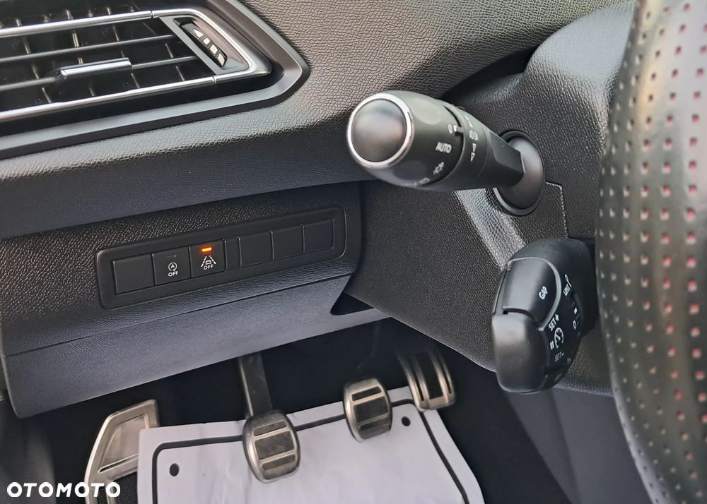 Peugeot 308 BlueHDi 130 Stop & Start GT - 28