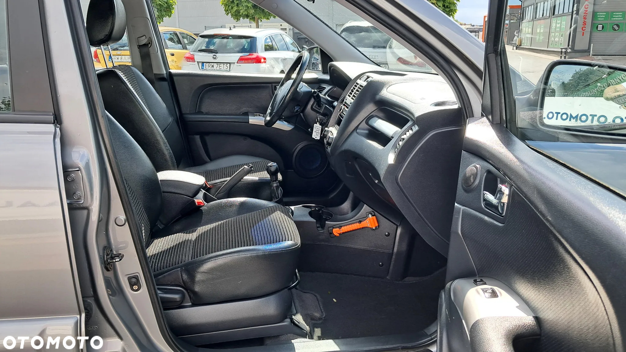 Kia Sportage 2.0 2WD LX - 14