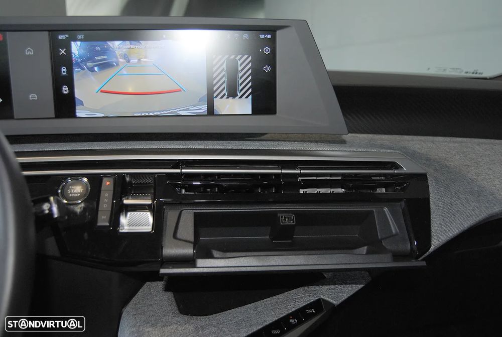 Peugeot 5008 1.2 Hybrid Allure e-DCS6 - 30