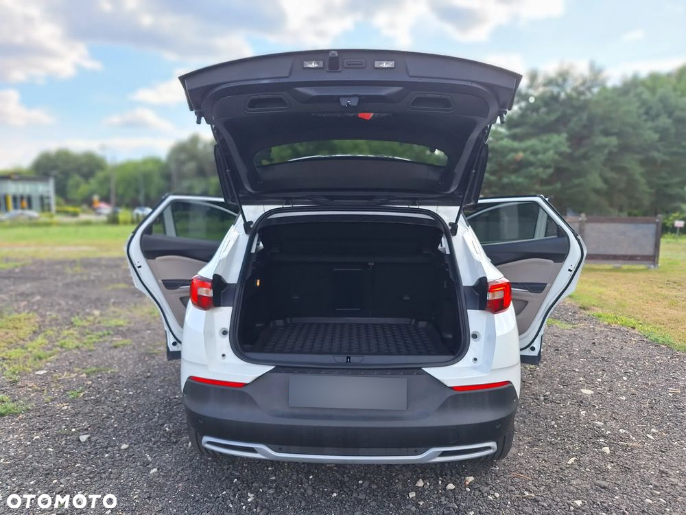 Opel Grandland X 2.0 CDTI Ultimate S&S - 18