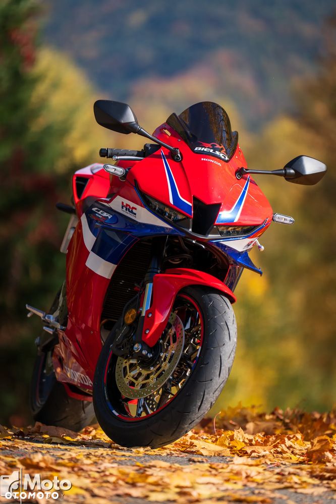 Honda CBR - 9
