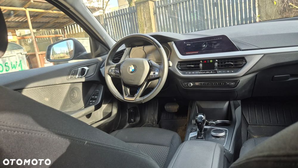BMW Seria 1 118i Advantage - 5