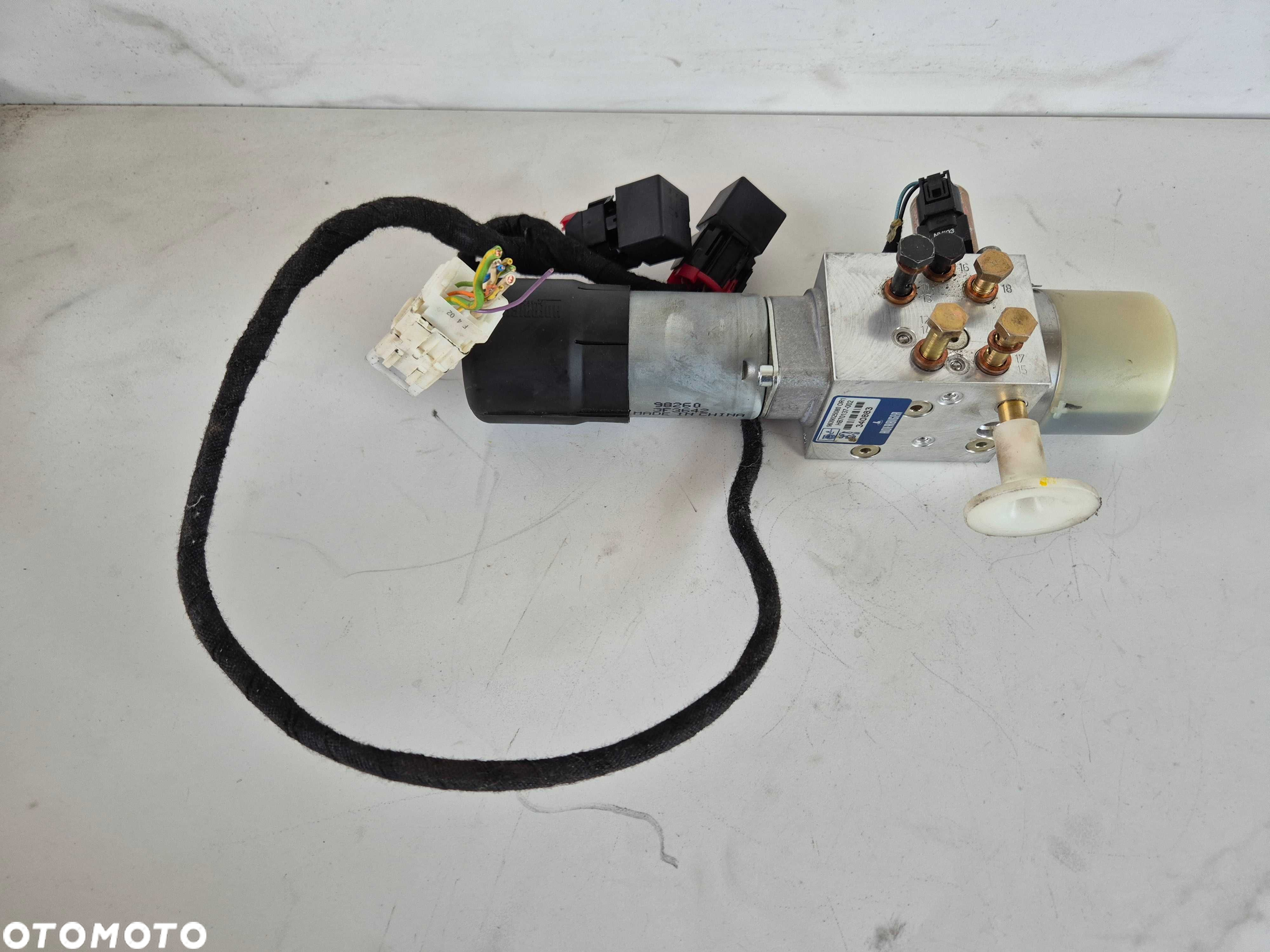 peugeot 206 cc cabrio pompa hydrauliczna dachu - 3