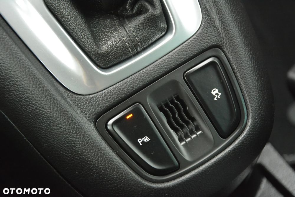 Opel Zafira 2.0 D Automatik 130 kW Edition - 38