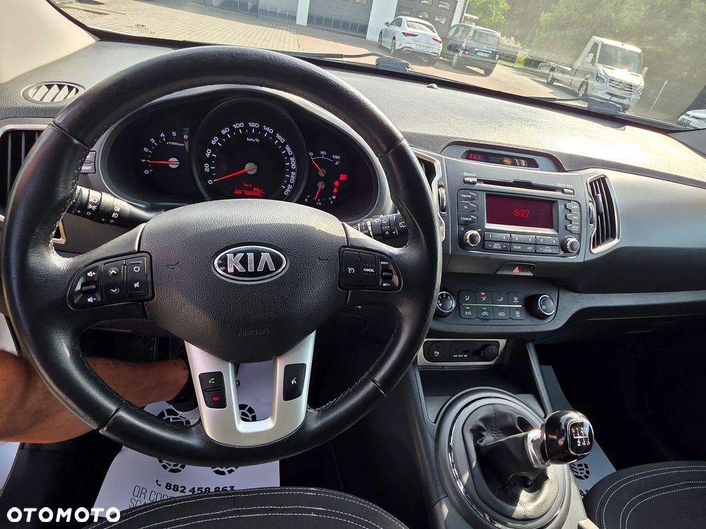 Kia Sportage 1.7 CRDI 2WD Attract - 22