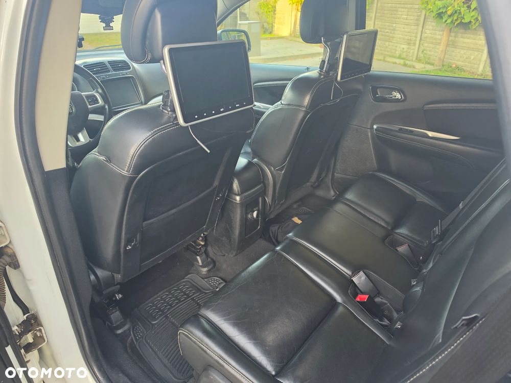 Fiat Freemont 2.0 Multijet Lounge AWD - 33