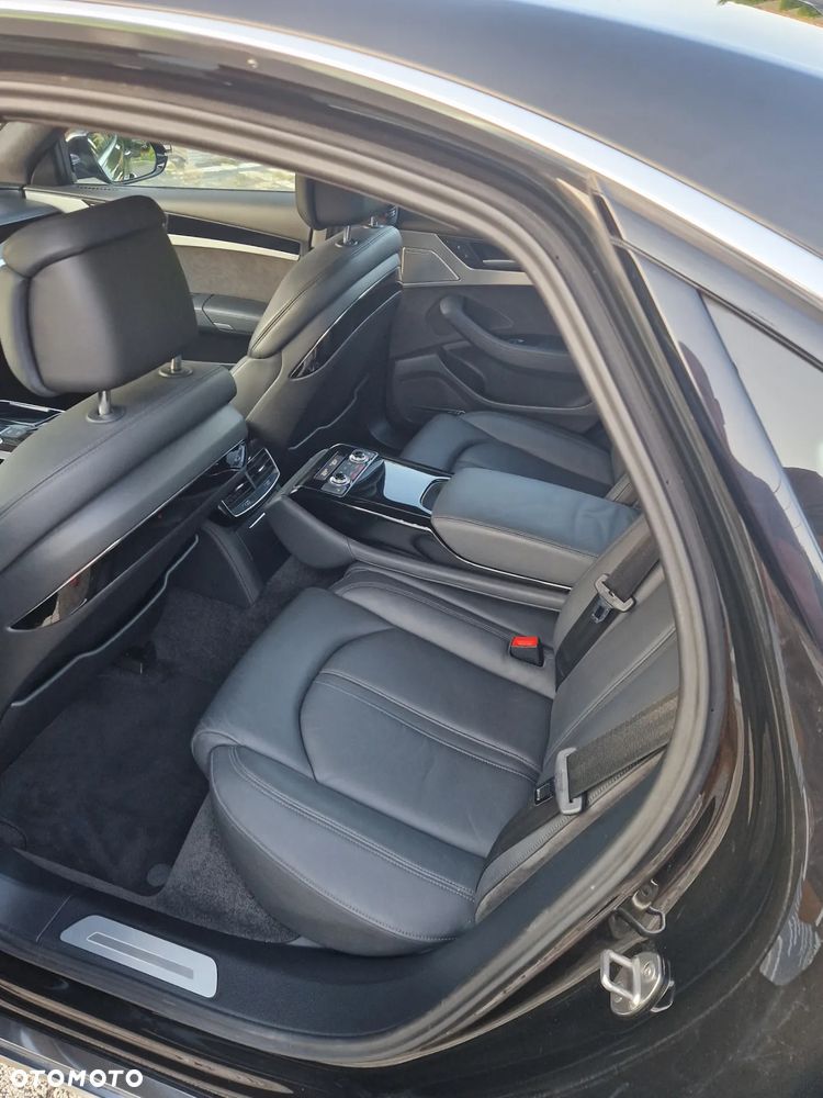 Audi A8 3.0 TDI clean diesel Quattro - 22
