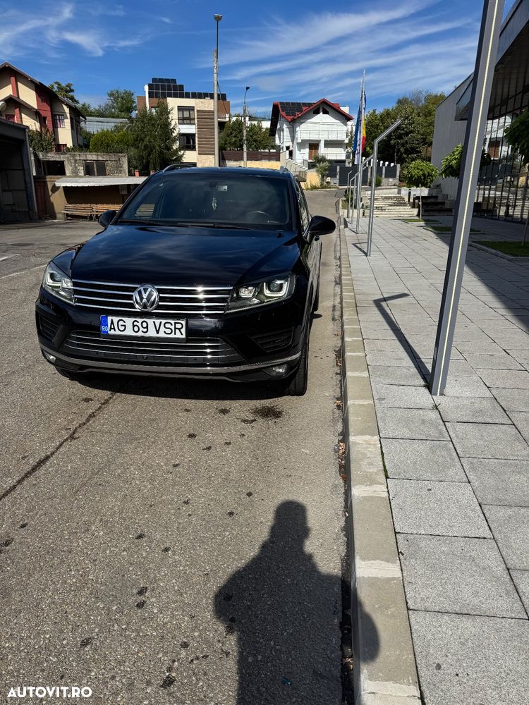 Volkswagen Touareg - 2