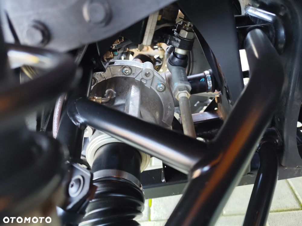 Can-Am Outlander - 25