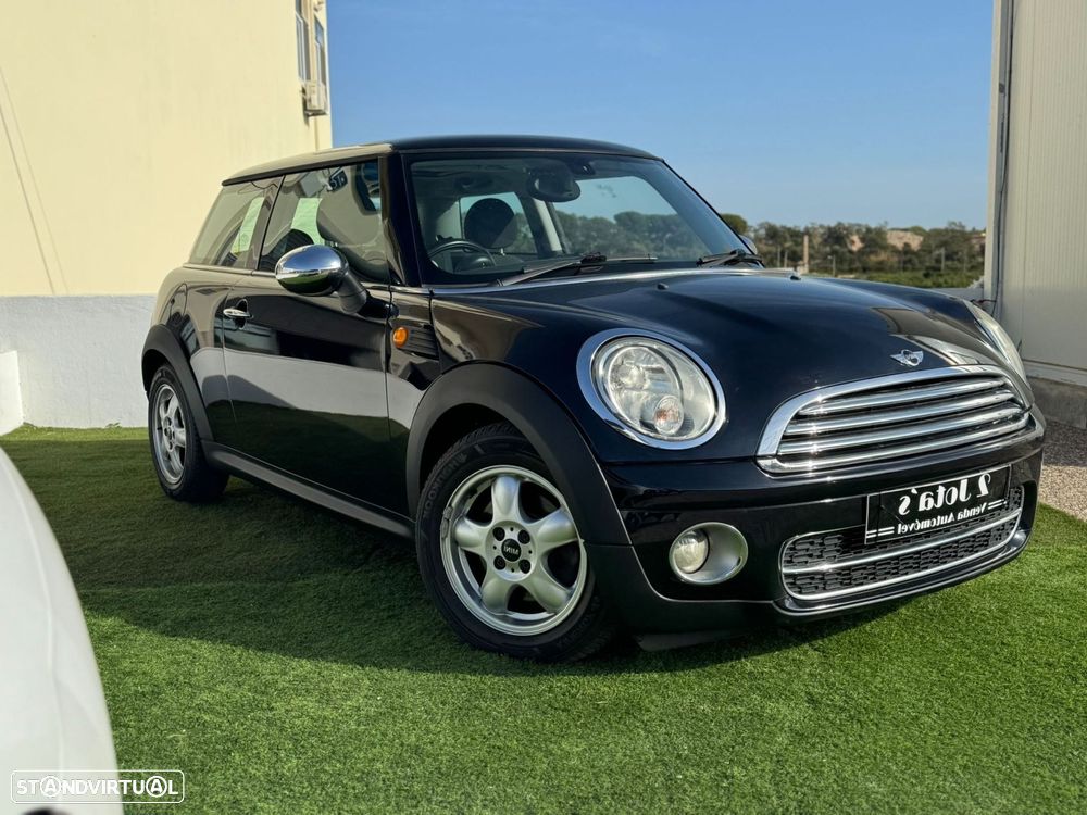 MINI 3 Portas One D - 2