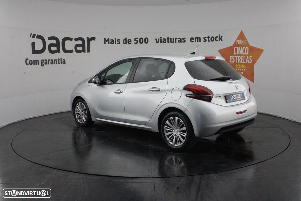 Peugeot 208 1.6 BlueHDi Style - 6