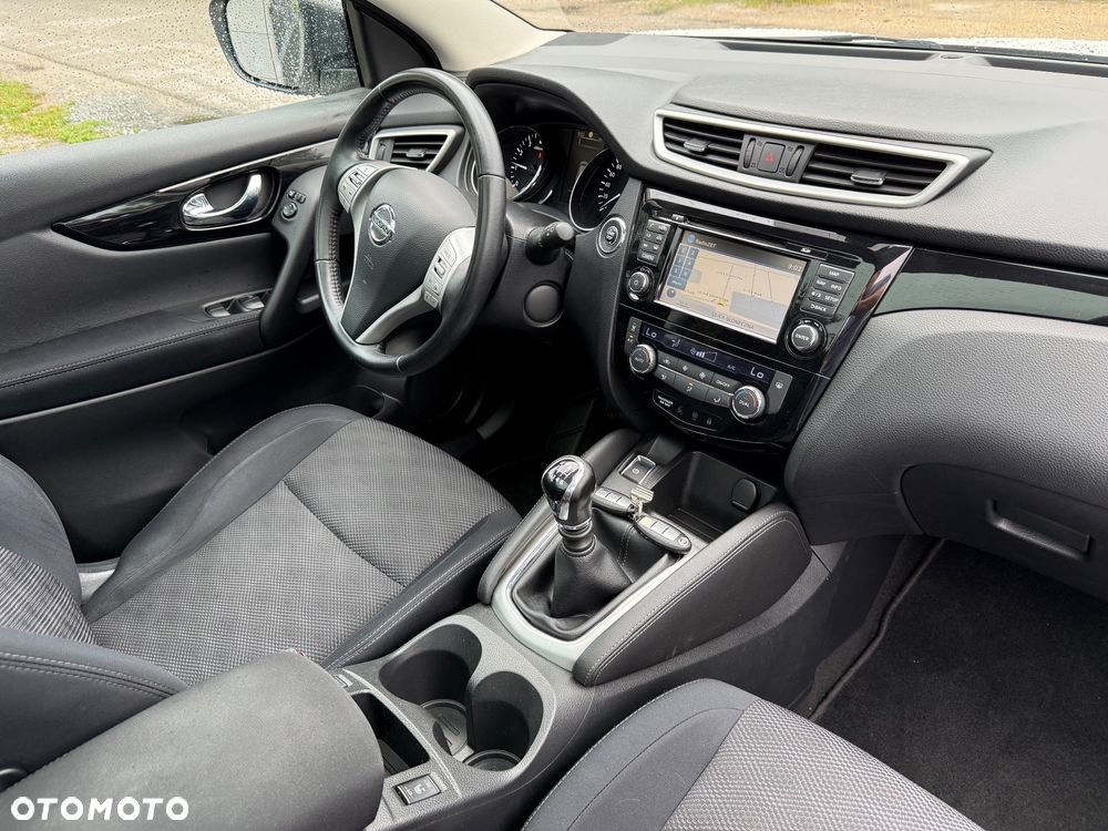 Nissan Qashqai 1.6 DIG-T Tekna - 9