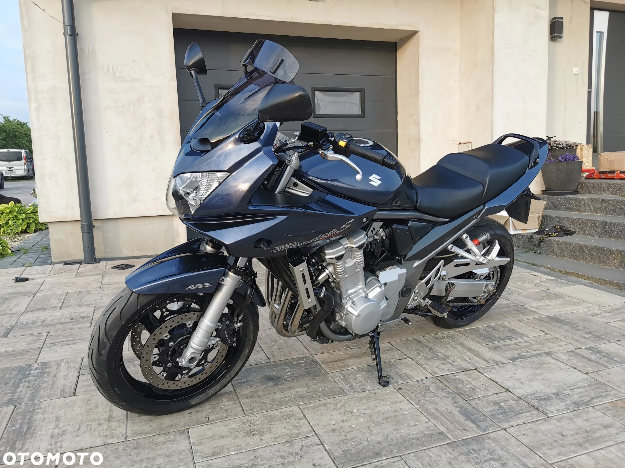 Suzuki Bandit - 32