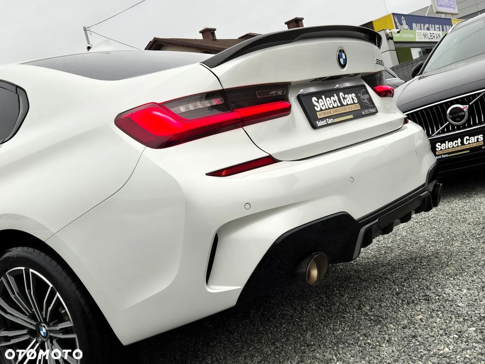 BMW Seria 3 - 35