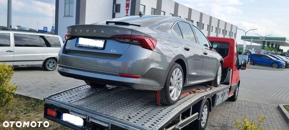 Skoda Octavia 1.5 TSI ACT Style - 24