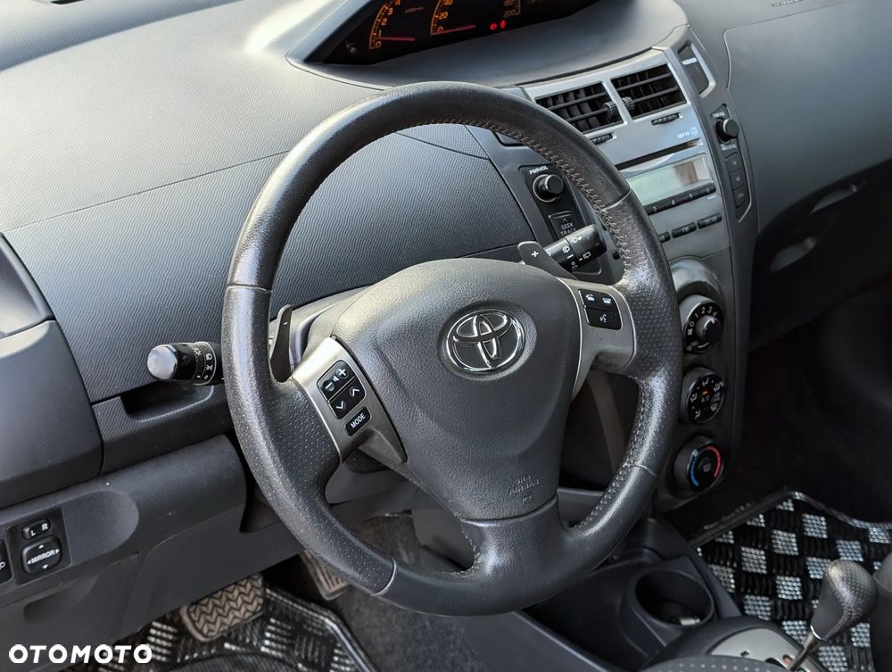 Toyota Yaris 1.33 VVT-i Multi Mode Sol - 10
