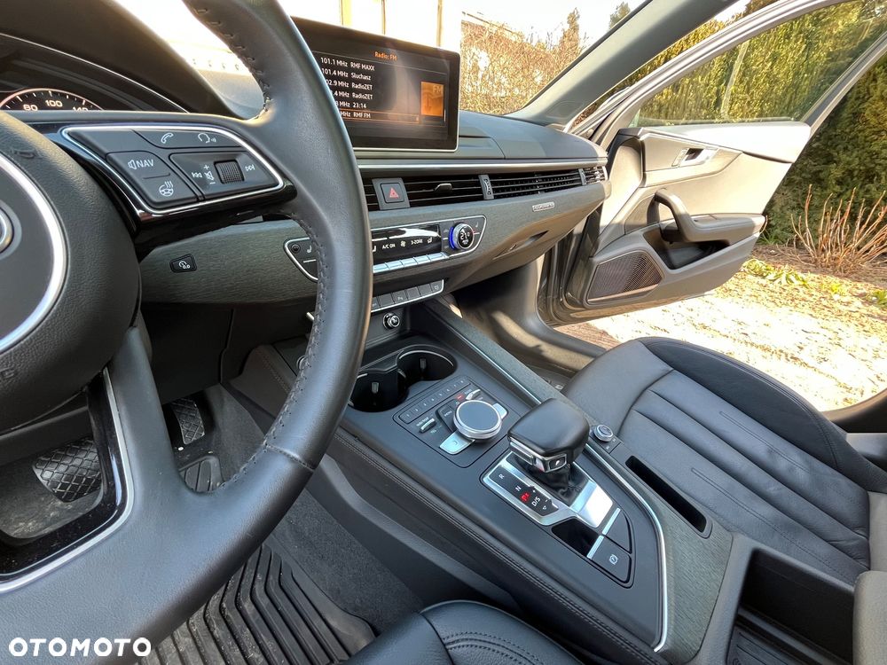 Audi A4 Limousine 2.0 TFSI Quattro S tronic - 19