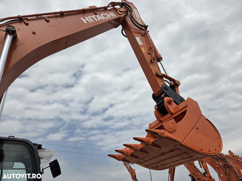 Hitachi ZX210-6, 2021, 2.993h, 23,1 tone, CUPLA RAPIDA+CUPA NOUA 1,3mc, Ad sapare 7m, inst picon, 3 camere, 3 pompe hidraulice, ridica 15t, motor Isuzu 172CP, posibilitate leasing 4 ani, CA NOU-PROMOTIE 104.900 EUR+Tva - 12