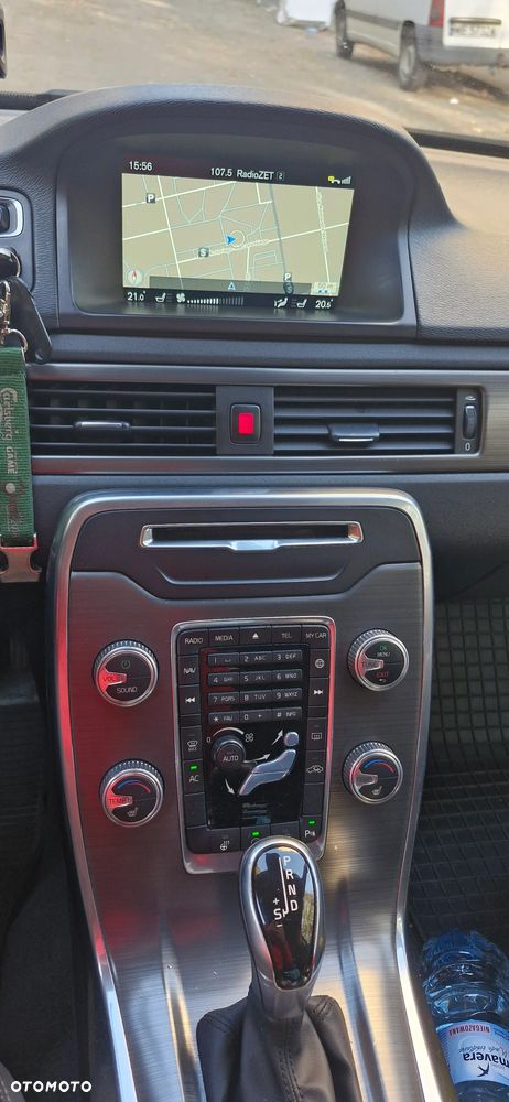 Volvo V70 D2 Geartronic Powershift Momentum - 13