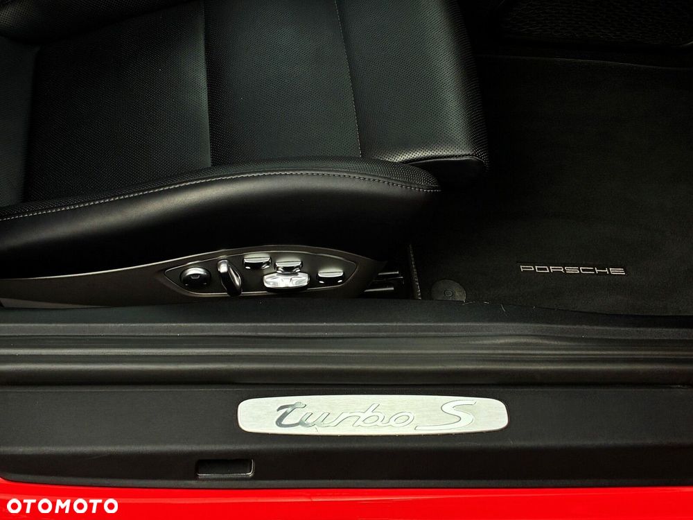 Porsche 911 - 40