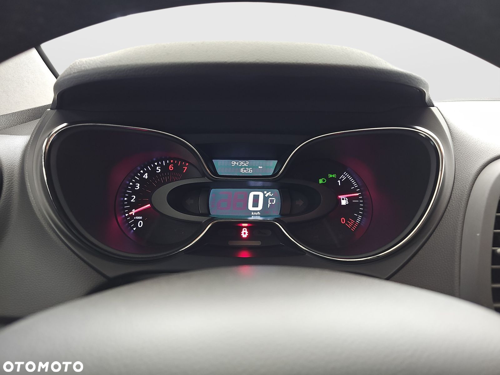 Renault Captur 1.3 Energy TCe FAP Limited EDC - 13
