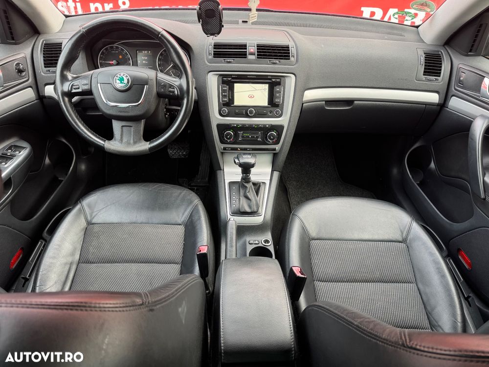 Skoda Octavia 2.0 TDI DPF DSG Elegance - 7