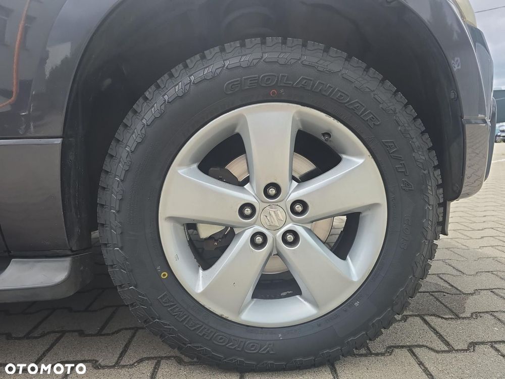 Suzuki Grand Vitara 2.4 Premium EU5 - 25