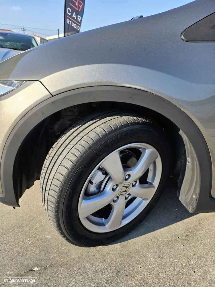 Honda Civic 1.4 Sport - 24