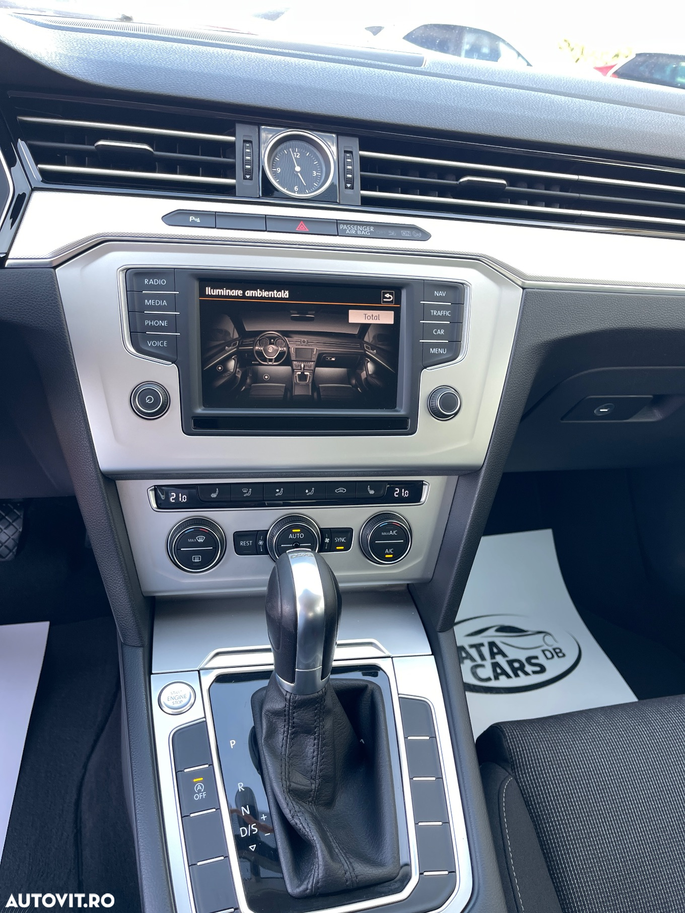 Volkswagen Passat - 34