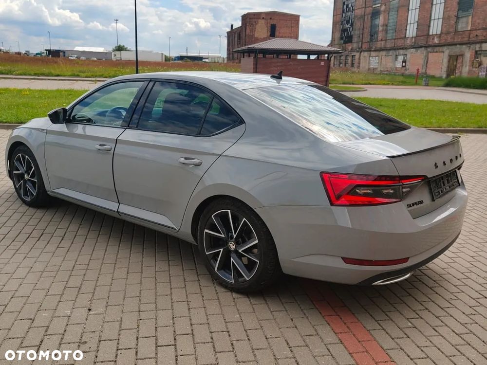 Skoda Superb 2.0 TSI Sportline DSG - 6