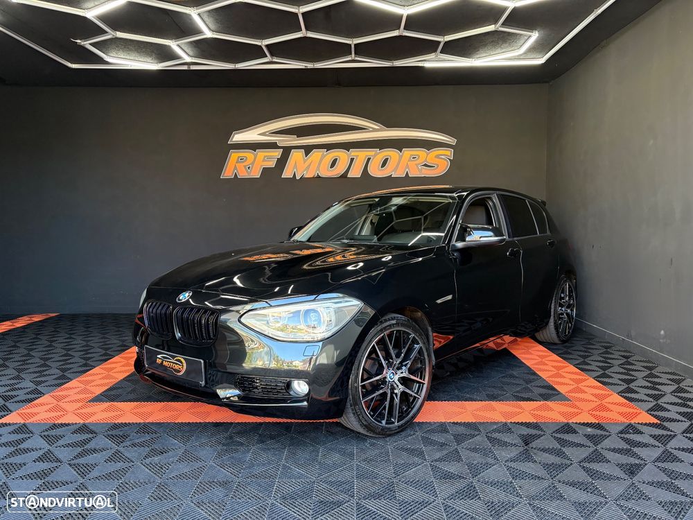 BMW 118 dA Line Sport - 1
