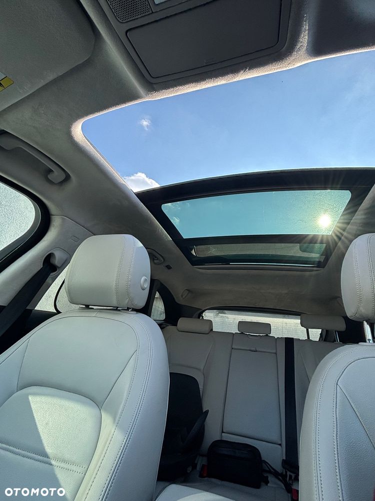 Jaguar F-Pace 2.0 i4D AWD Pure - 18
