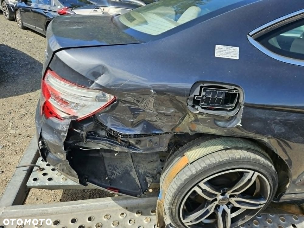 Mercedes-Benz Klasa C 220 CDI Edition - 16