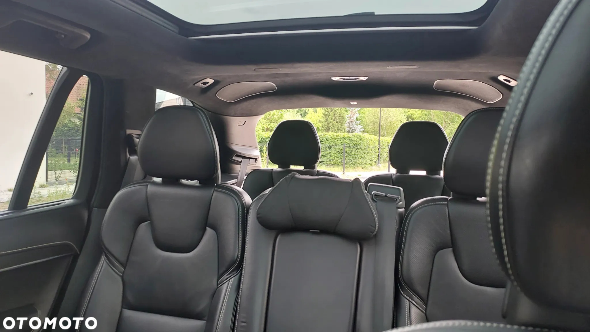 Volvo XC 90 T8 AWD Plug-In Hybrid R-Design 7os - 26