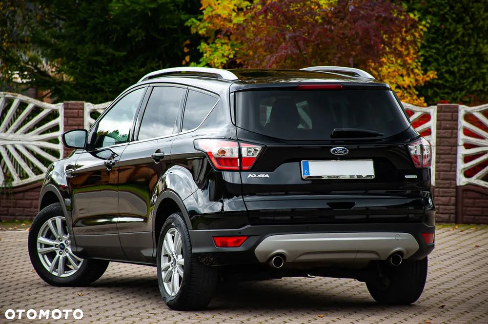 Ford Kuga 1.5 EcoBoost TITANIUM - 9