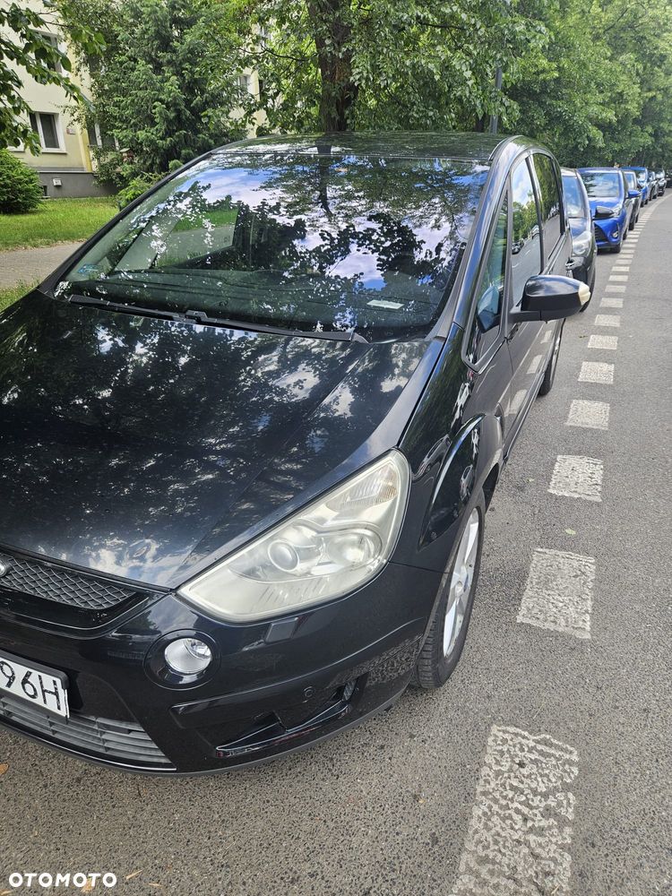 Ford S-Max - 15