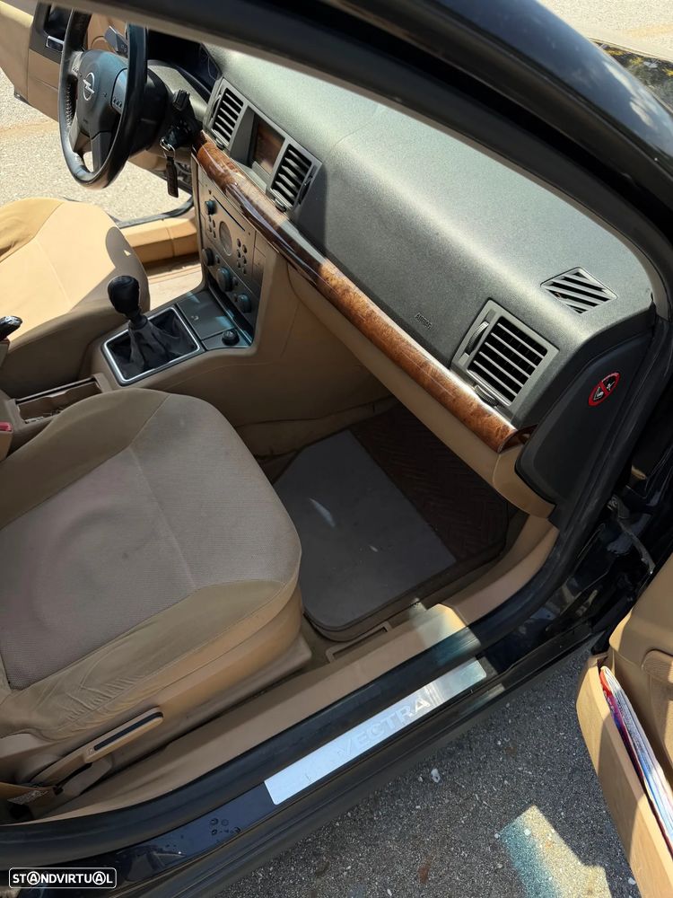 Opel Vectra 1.9 CDTi Elegance - 19