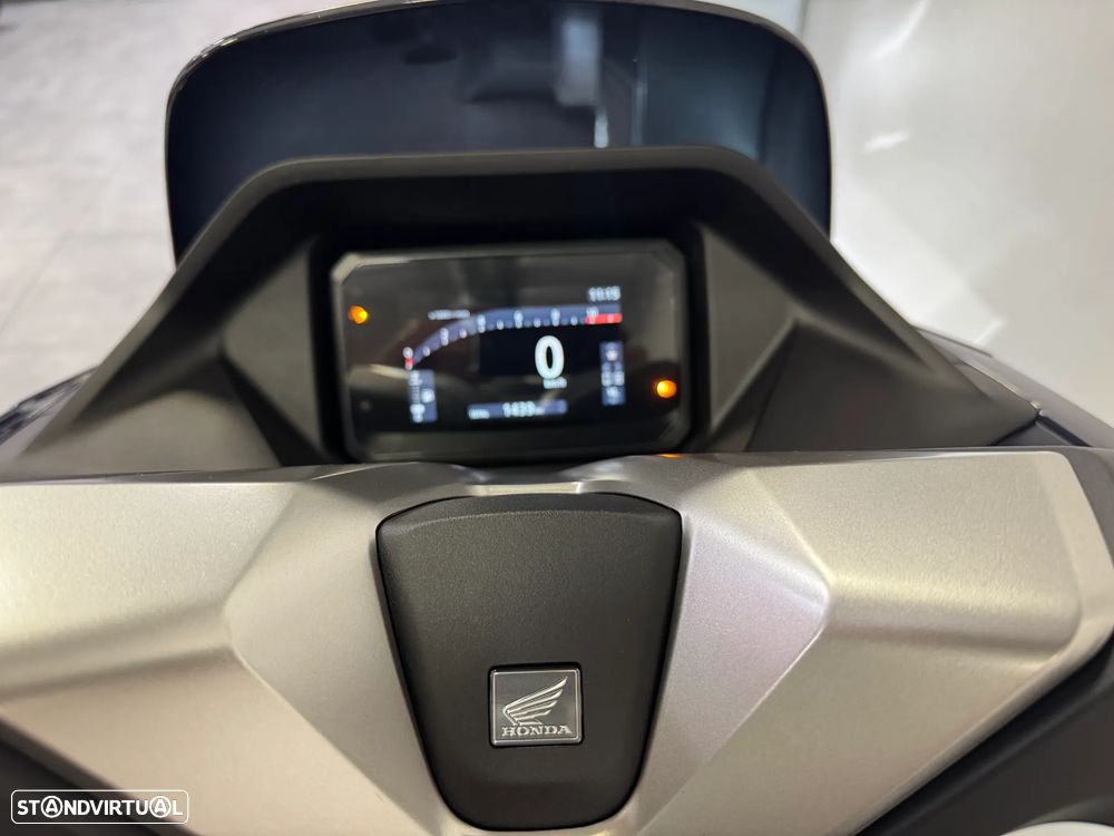 Honda PCX125 DX - 6