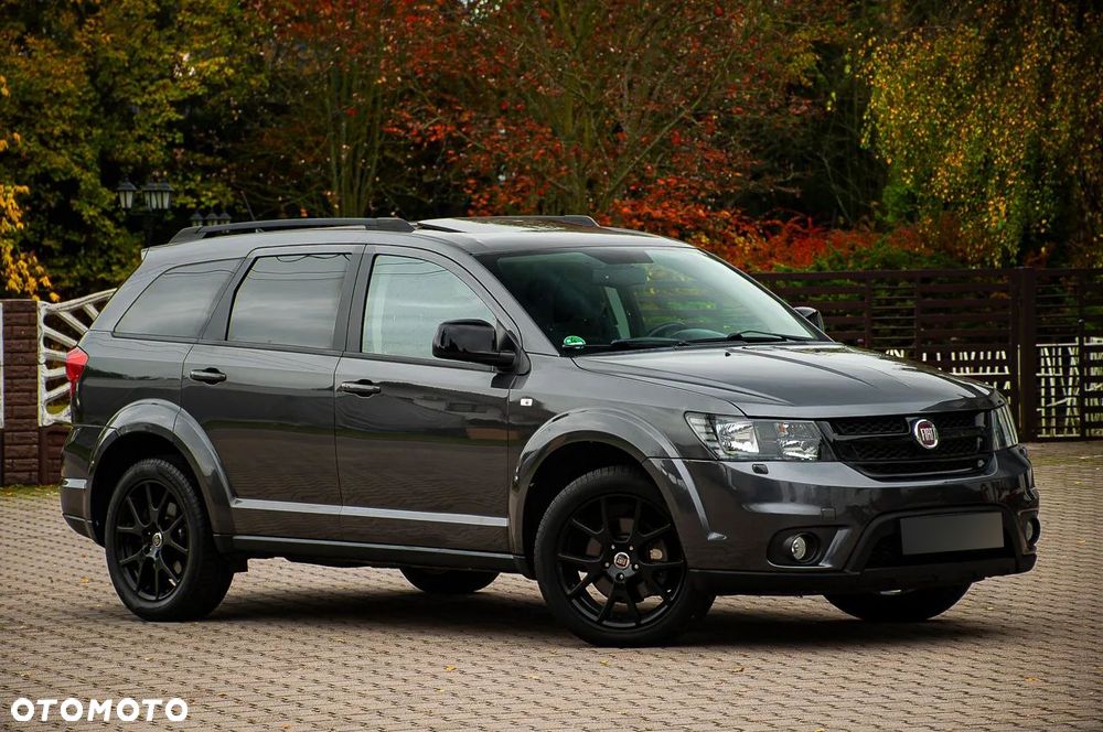 Fiat Freemont 2.0 Multijet 16V DPF Automatik Allrad Black Code - 4