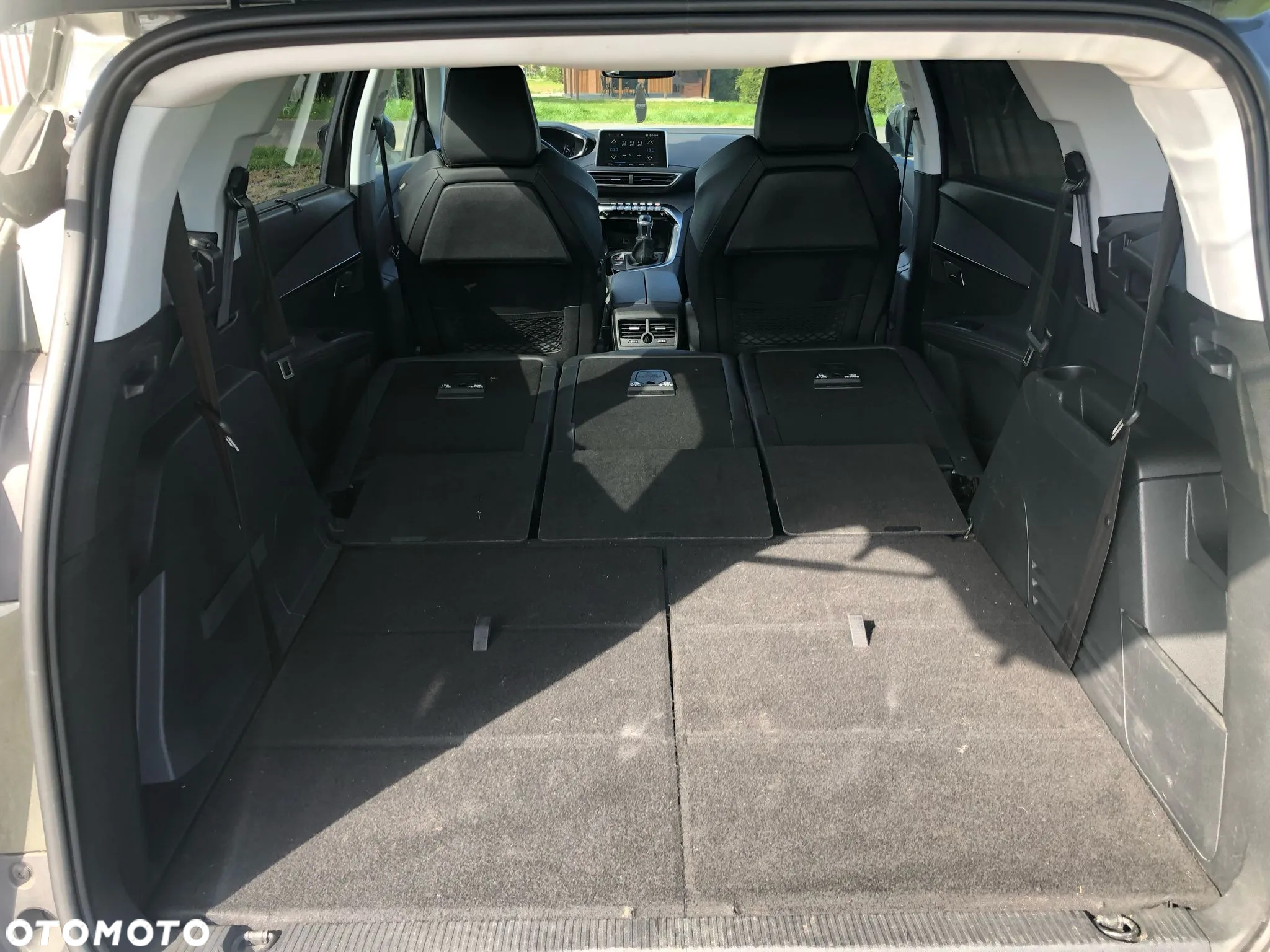 Peugeot 5008 1.5 BlueHDi Allure S&S - 17