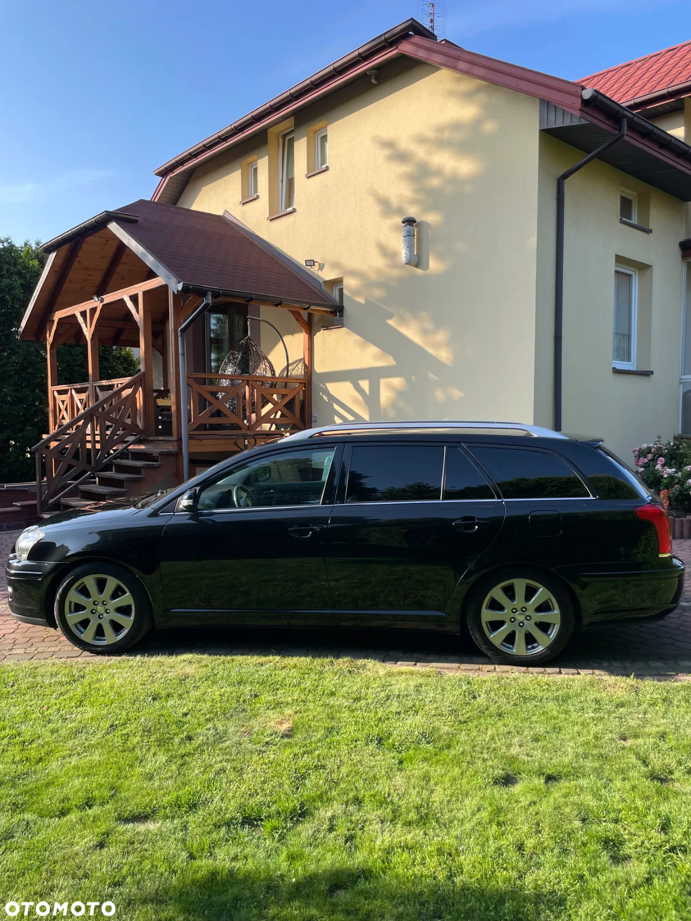 Toyota Avensis - 5