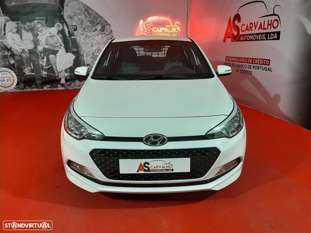 Hyundai i20 1.1 CRDi Access Plus - 2