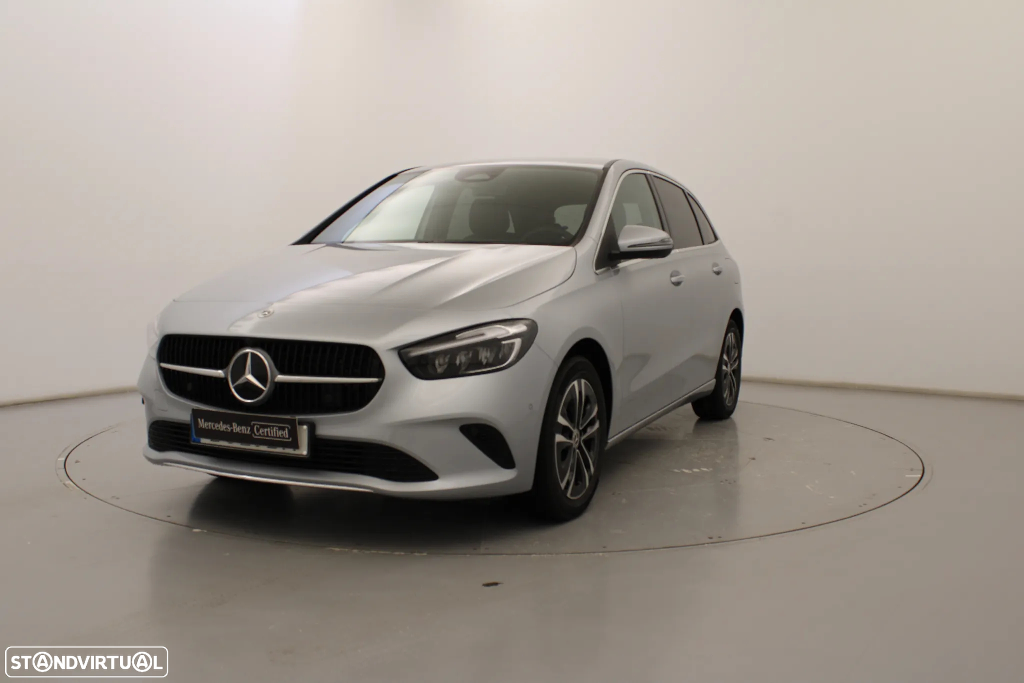 Mercedes-Benz B 250 e - 15