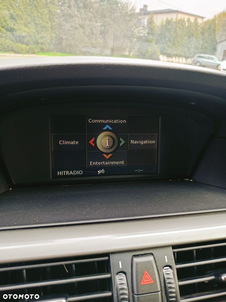 BMW Seria 5 523i - 15