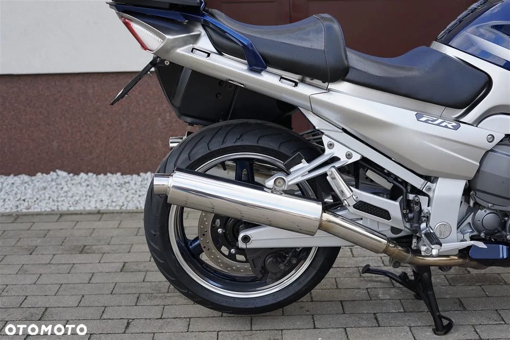 Yamaha FJR - 6