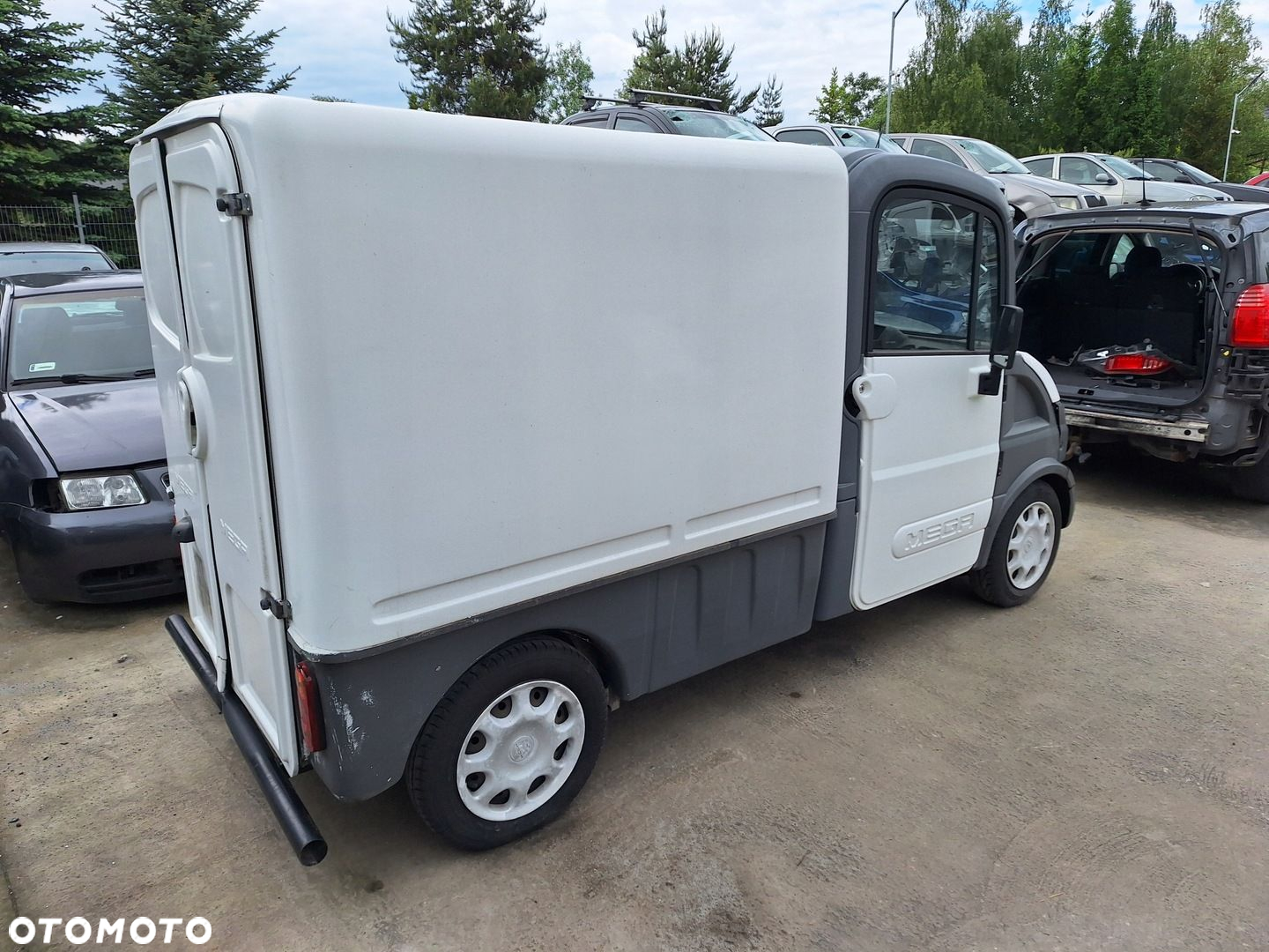 AIXAM MEGA MTRUCK 400 MUTLITRUCK MICROCAR LUSTRKO SZYBA DRZWI PRZÓD LEWE - 5