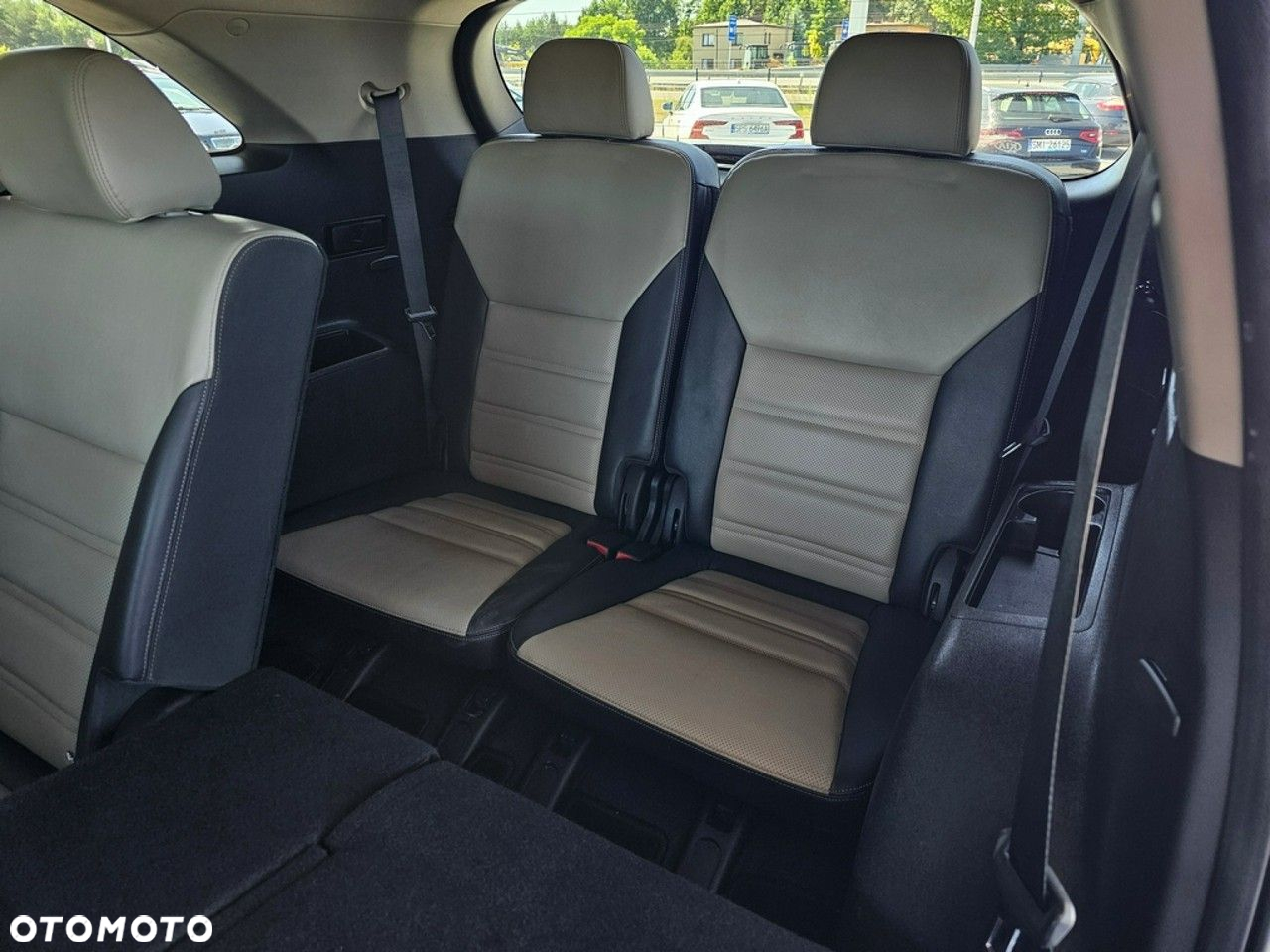 Kia Sorento - 26